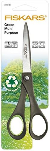 Ножици изработени от рециклиран материал Fiskars, Дължина: 18 см, за дясна ръка и за лява ръка, Нож от неръждаема стомана / дръжки от рециклирана пластмаса, Черни, 1005127